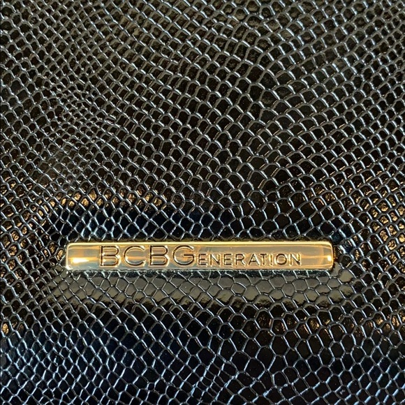 BCBG Wristlet - Picture 2 of 5